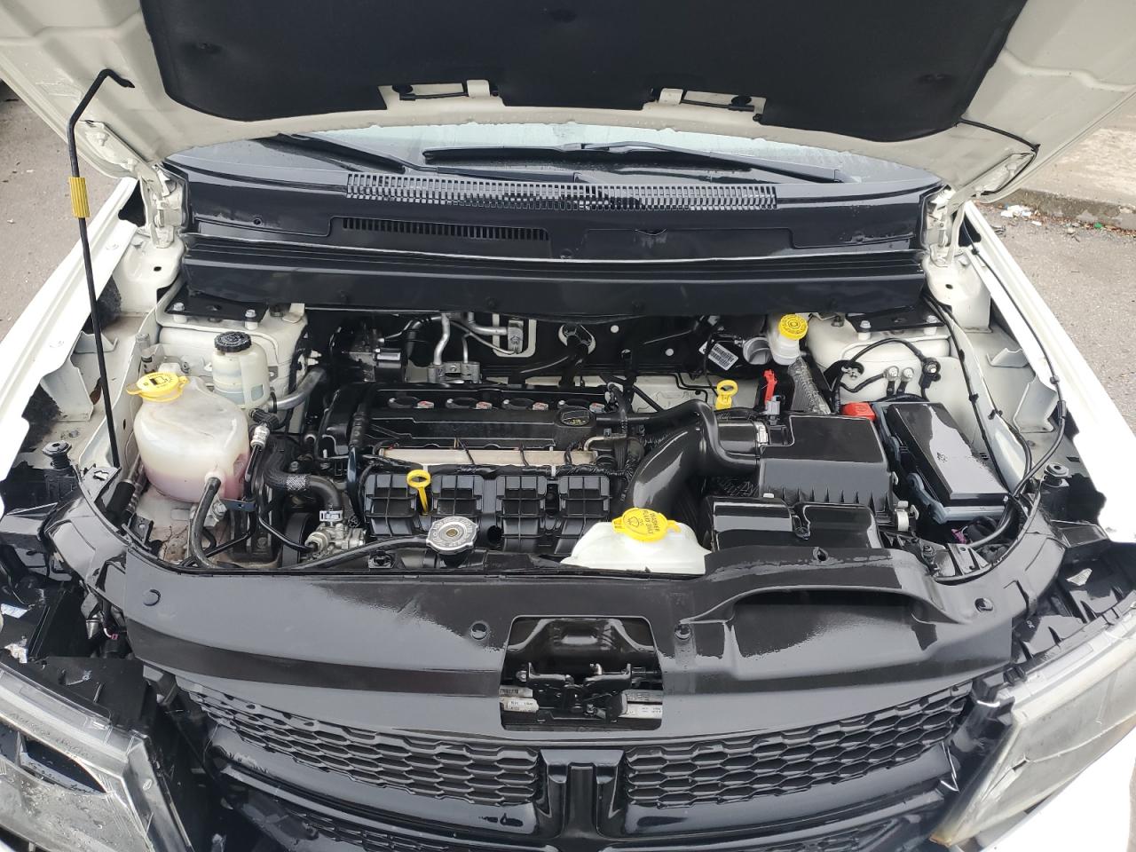 2018 Dodge Journey Se VIN: 3C4PDCAB2JT521617 Lot: 70940145