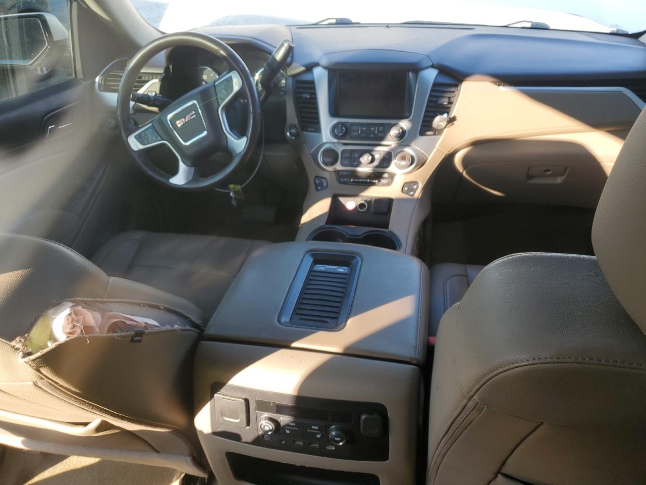 2017 GMC Yukon Slt VIN: 1GKS2BKCXHR346459 Lot: 71903335