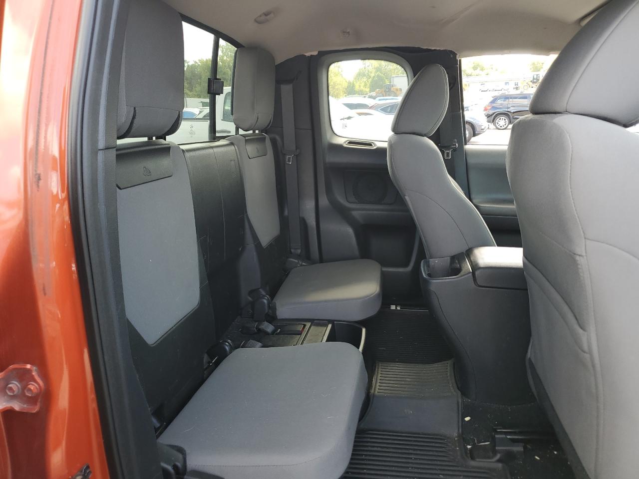 2017 Toyota Tacoma Access Cab VIN: 5TFSZ5AN1HX064153 Lot: 82153785