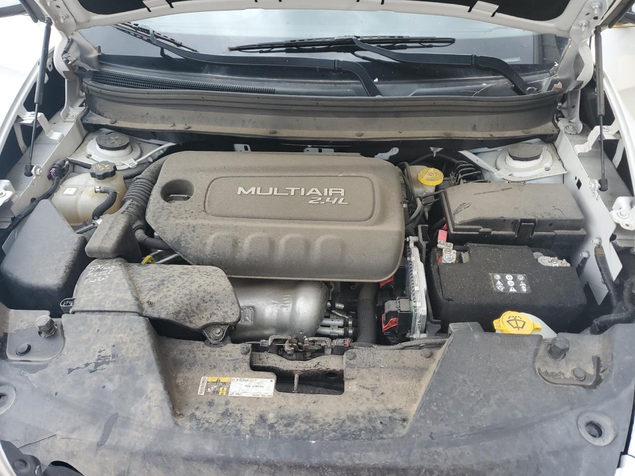 2016 Jeep Cherokee Latitude VIN: 1C4PJMCB8GW241540 Lot: 83821755