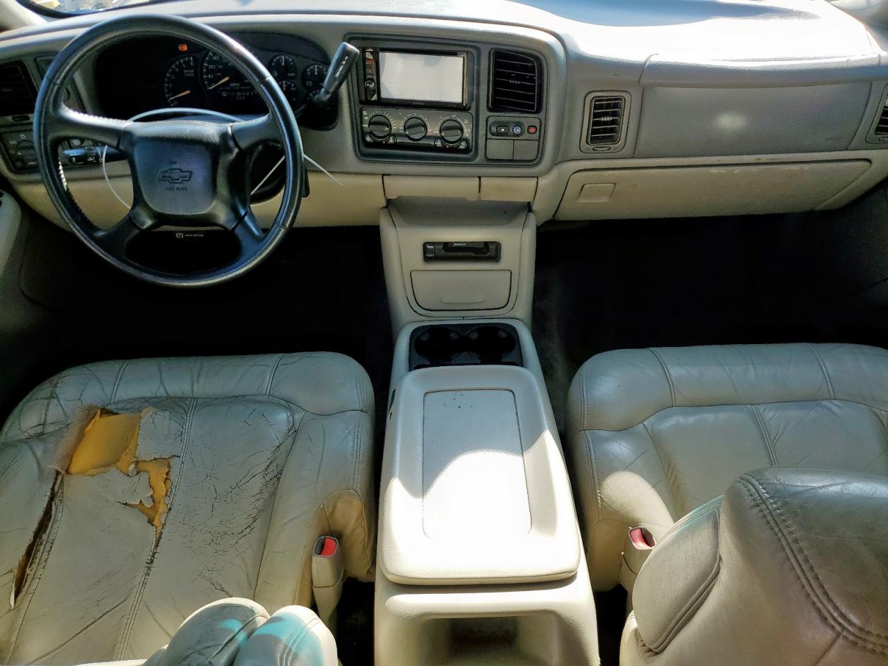 2001 Chevrolet Tahoe C1500 VIN: 1GNEC13T61R105705 Lot: 80744075