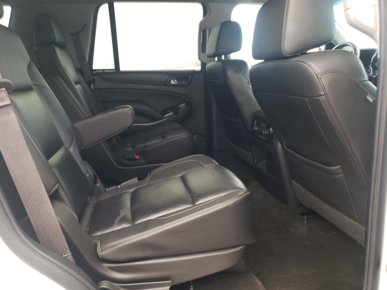 2017 Chevrolet Tahoe K1500 Lt VIN: 1GNSKBKC6HR215483 Lot: 83941625