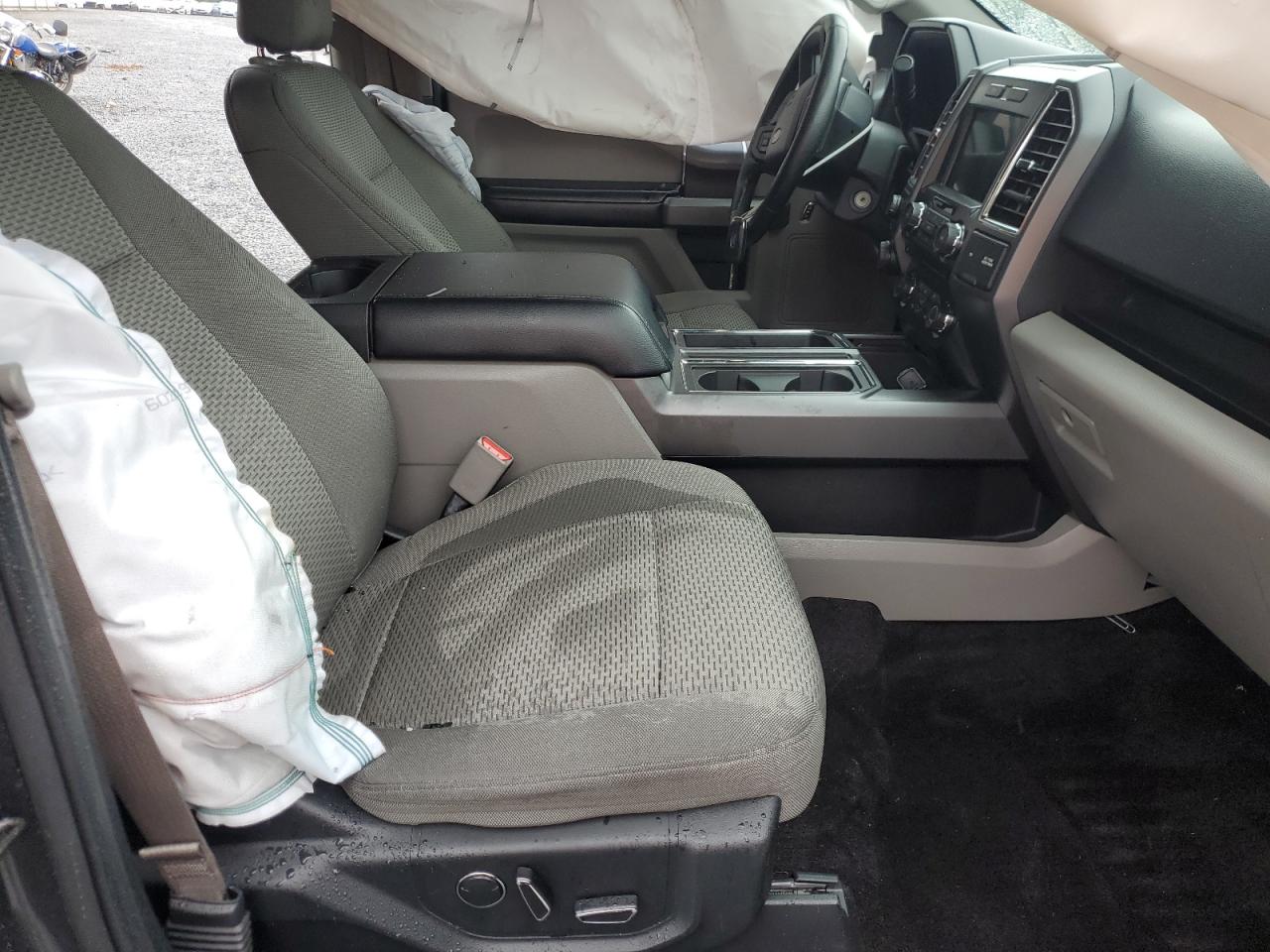 2016 Ford F150 Supercrew VIN: 1FTEW1EG5GFB81250 Lot: 81908335