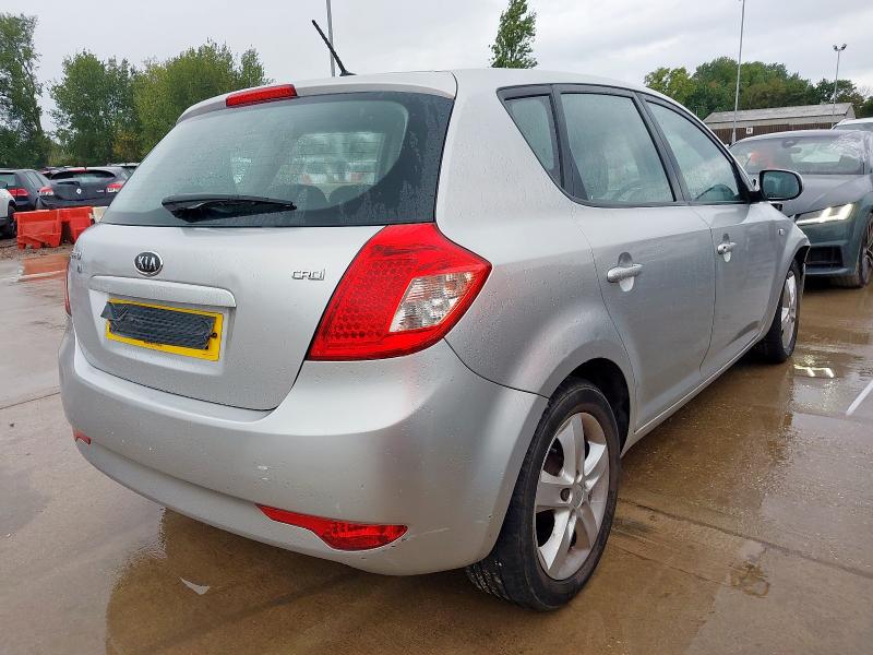 2009 KIA CEED 2 CRDI 