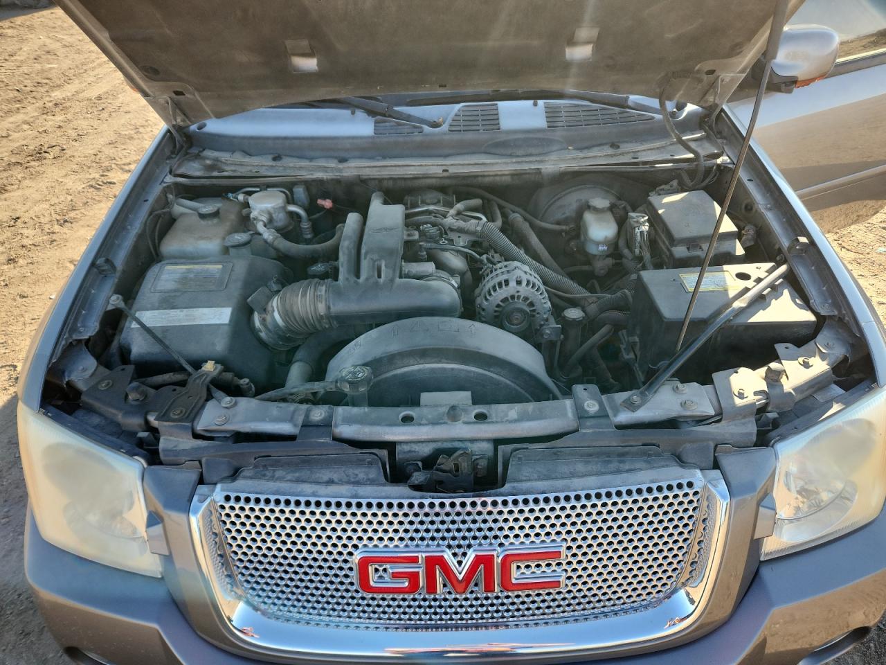 2005 GMC Envoy Denali Xl VIN: 1GKET66M556204554 Lot: 84294285