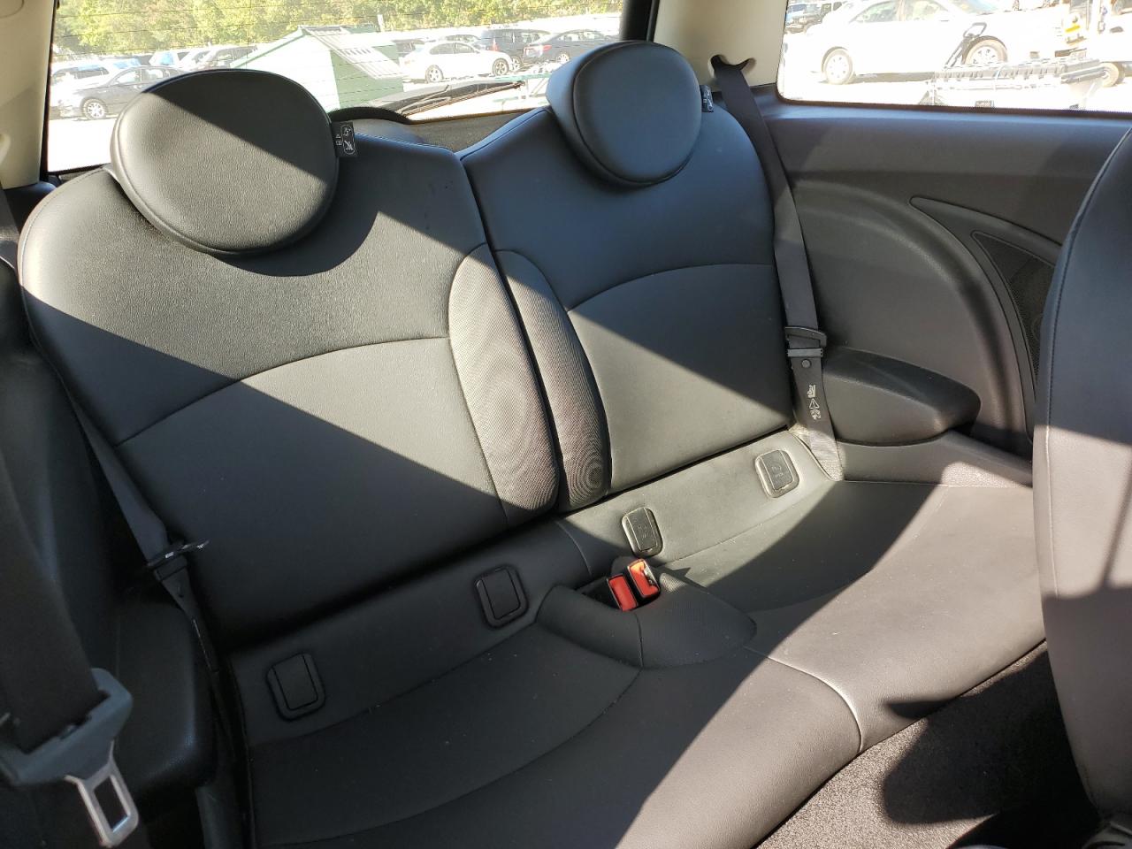 2011 Mini Cooper VIN: WMWSU3C55BT181844 Lot: 82123735