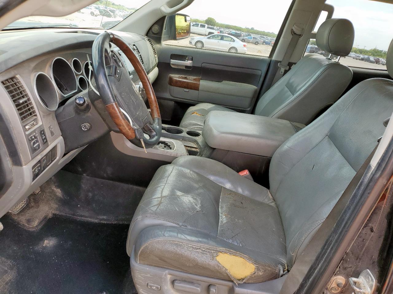 2012 Toyota Tundra Crewmax Limited VIN: 5TFFY5F10CX128010 Lot: 71779725