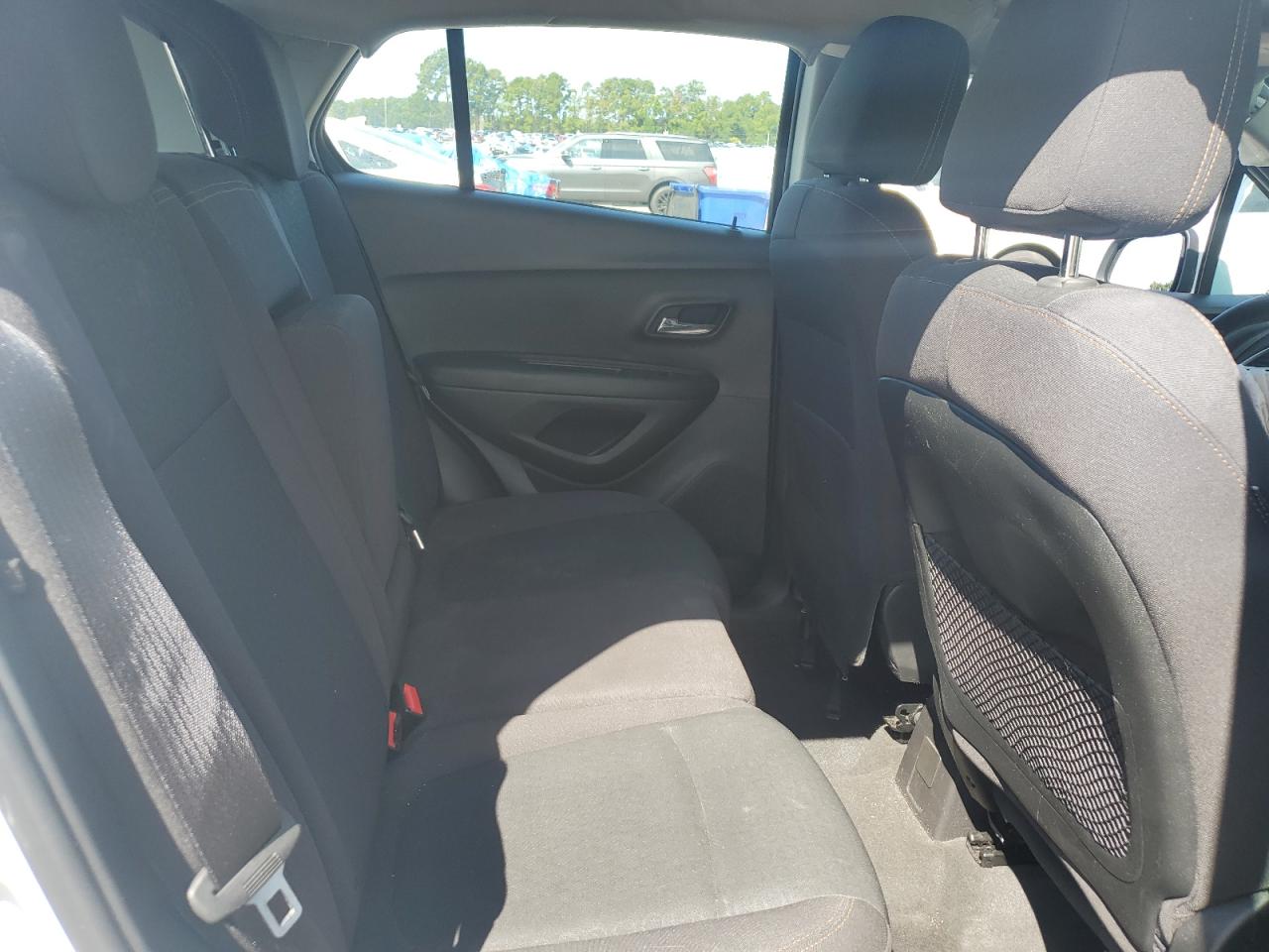 2017 Chevrolet Trax Ls VIN: 3GNCJKSB5HL232085 Lot: 80180115