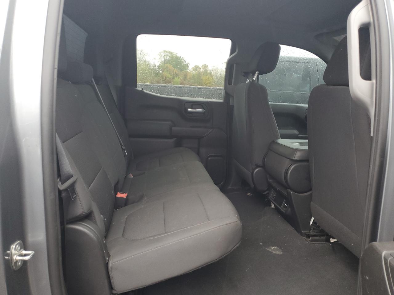 2021 Chevrolet Silverado K1500 Custom VIN: 3GCPYBEK3MG266532 Lot: 81552895