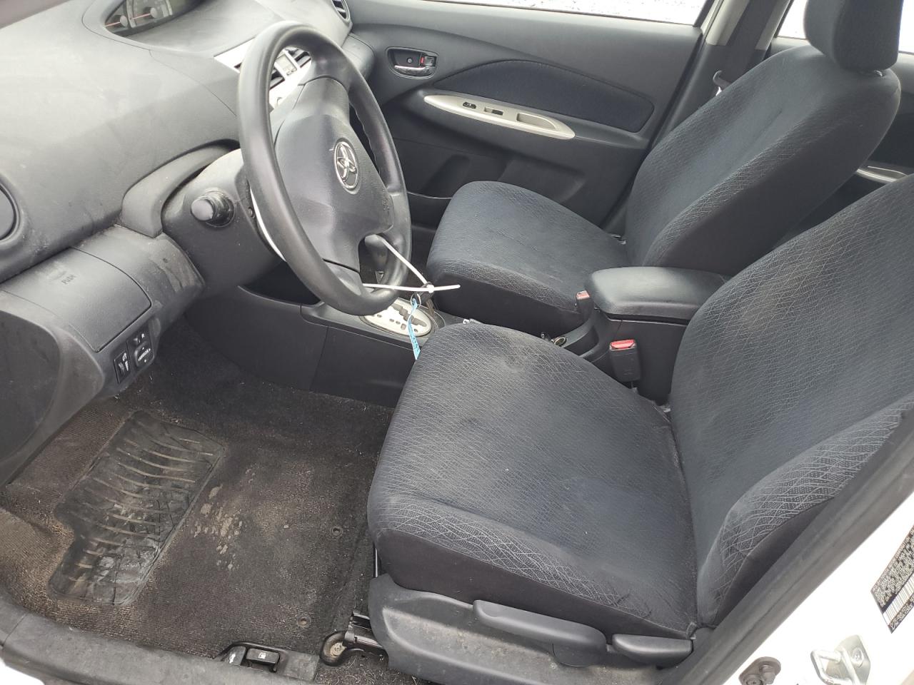 2008 Toyota Yaris VIN: JTDBT923284029791 Lot: 81090515