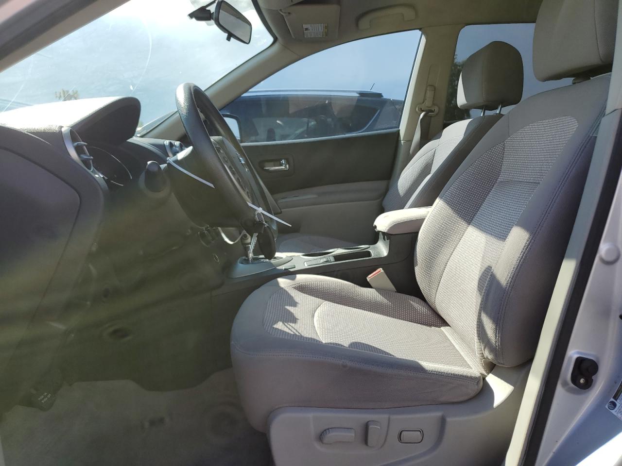 2013 Nissan Rogue S VIN: JN8AS5MV4DW126757 Lot: 84053615