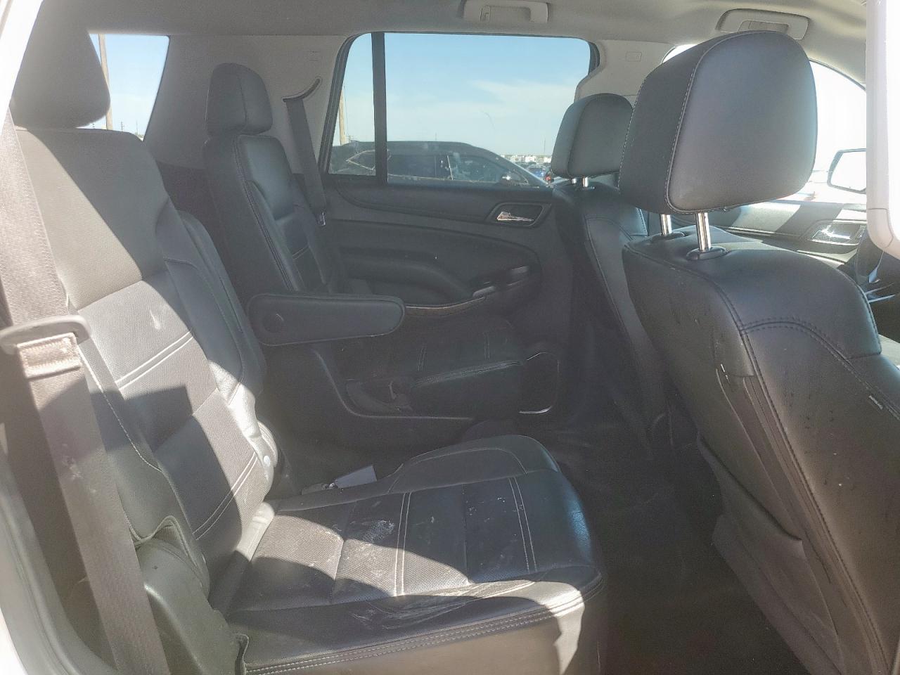 2018 Chevrolet Tahoe C1500 Premier VIN: 1GNSCCKC5JR248760 Lot: 70964495