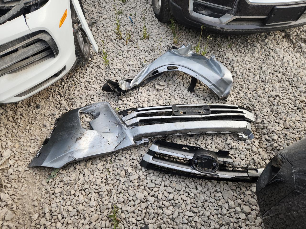 2018 Toyota Highlander Se VIN: 5TDJZRFH8JS895196 Lot: 70869335