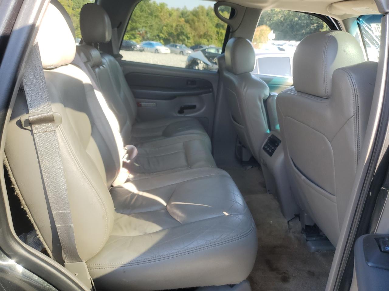 2003 Chevrolet Tahoe K1500 VIN: 1GNEK13Z13R135334 Lot: 81595775