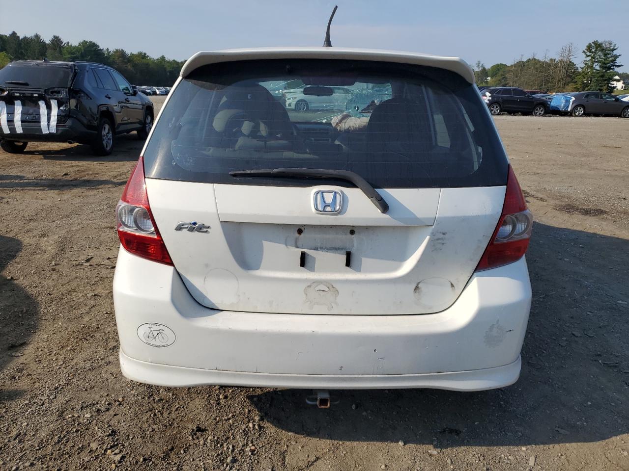 2007 Honda Fit S VIN: JHMGD38697S041558 Lot: 81613285