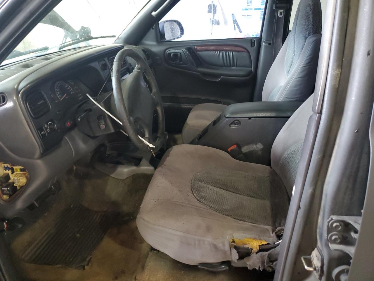 1998 Dodge Durango VIN: 1B4HS28Y8WF189972 Lot: 81495365