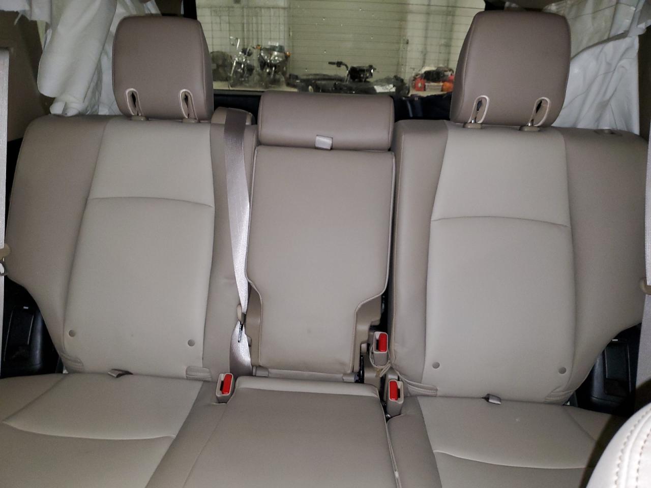 2020 Toyota 4Runner Sr5/Sr5 Premium VIN: JTEBU5JRXL5836473 Lot: 71137735
