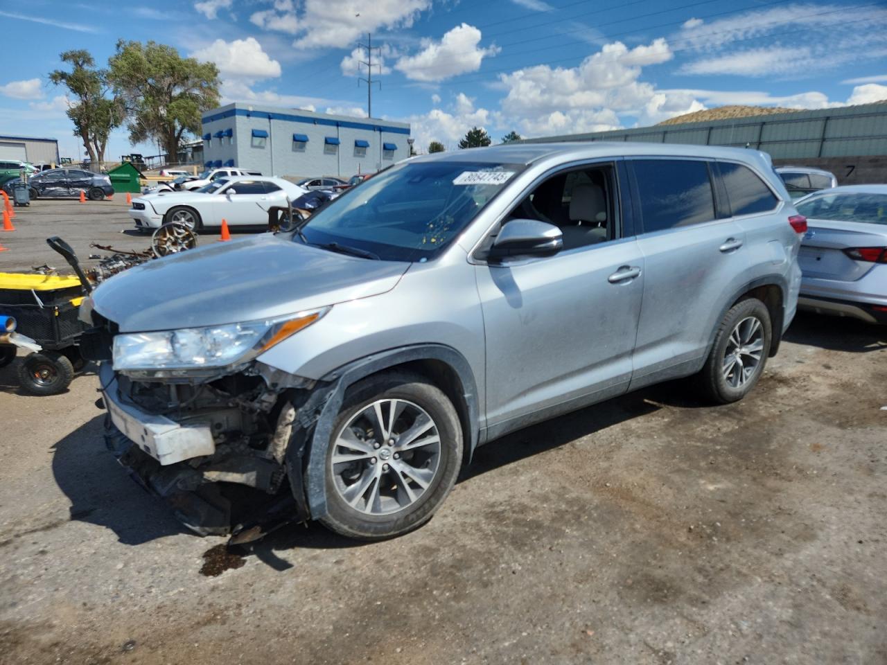 2019 Toyota Highlander Le silver null gas 5TDBZRFHXKS738761 photo #1