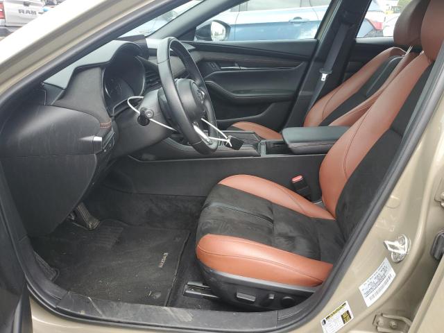  MAZDA 3 CARBON T 2024 Зеленый