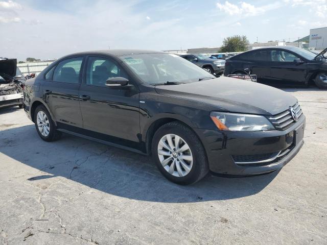 Sedans VOLKSWAGEN PASSAT 2014 Czarny