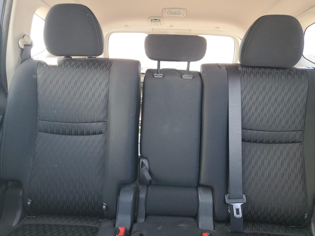 2019 Nissan Rogue S VIN: KNMAT2MT1KP512145 Lot: 84284335