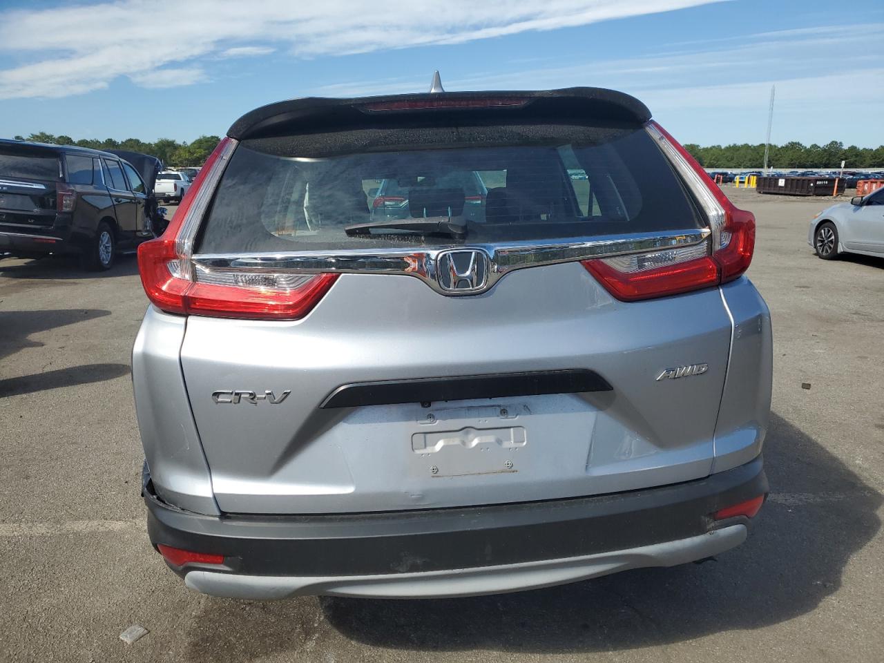 2018 Honda Cr-V Lx VIN: 2HKRW6H33JH215934 Lot: 82093115