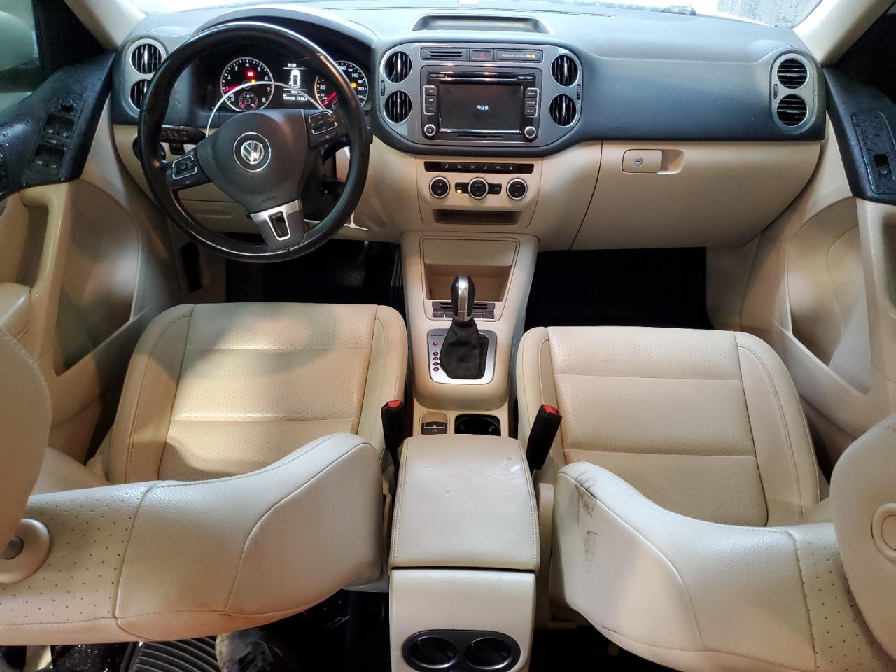 2015 Volkswagen Tiguan S VIN: WVGJV7AX0FW563318 Lot: 81408565