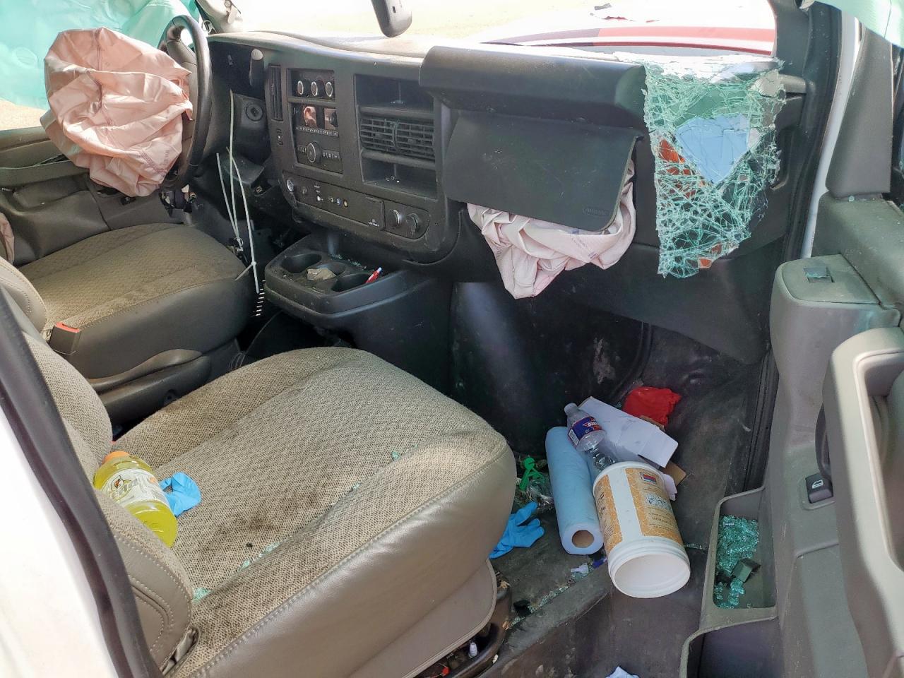 2023 GMC Savana G2500 VIN: 1GTW7AFP5P1168642 Lot: 86530585