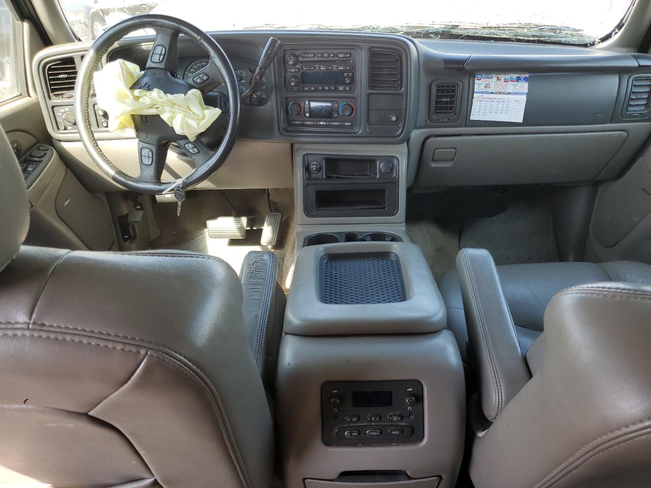 2005 Chevrolet Suburban K1500 VIN: 3GNFK16Z25G283303 Lot: 81325185