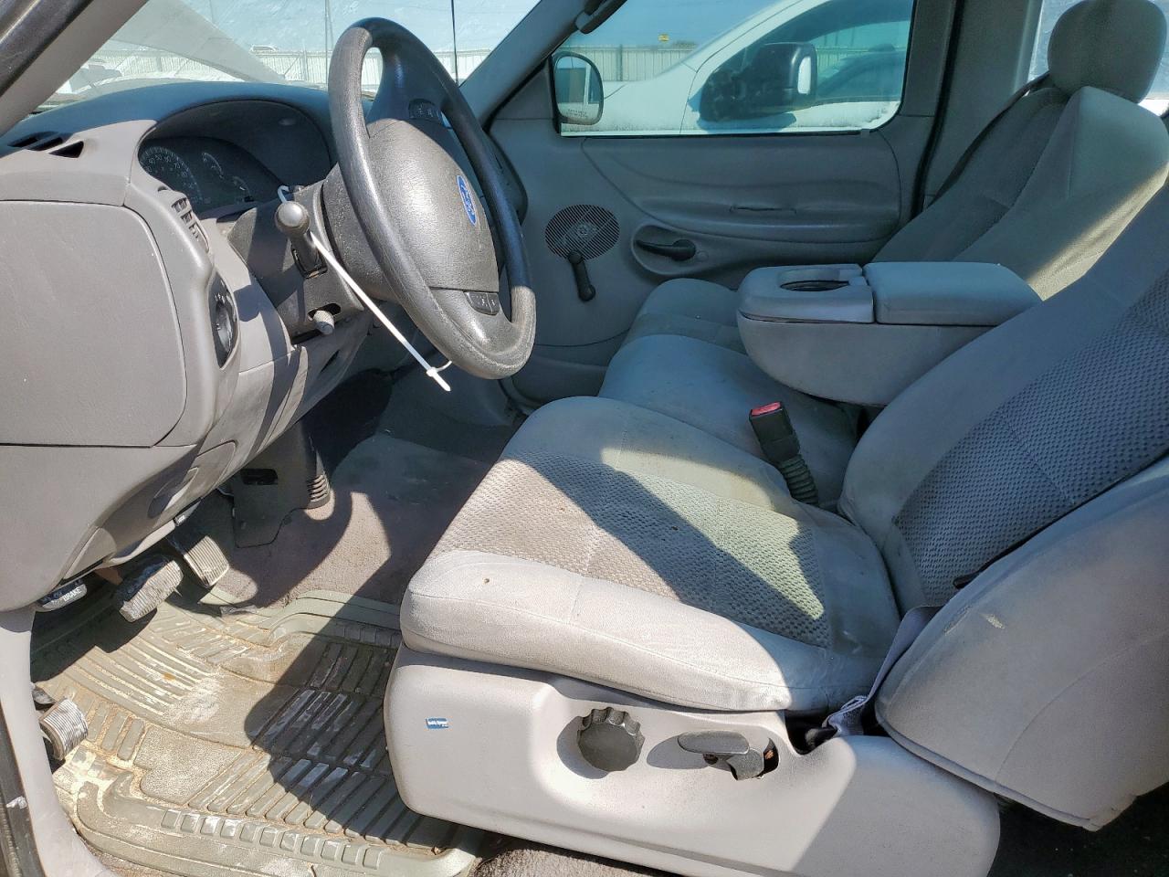 2002 Ford F150 VIN: 1FTRX17282NB99126 Lot: 81027325