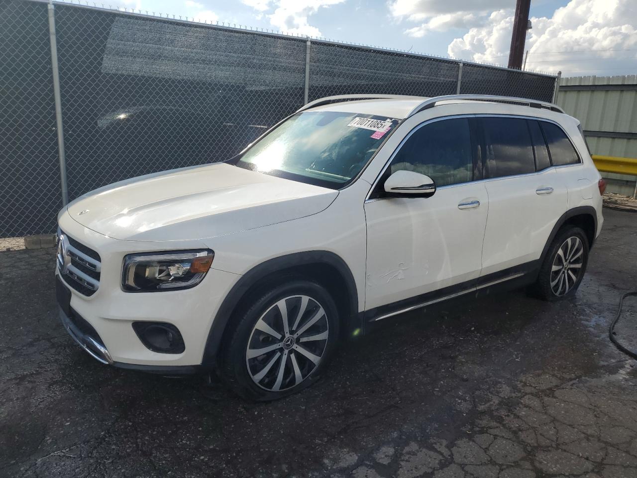 Фото: WDC4M4HB7LW007851