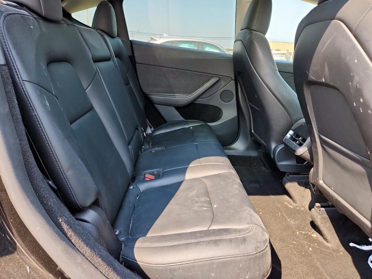 2024 Tesla Model Y VIN: 7SAYGDEE2RA222144 Lot: 80474505