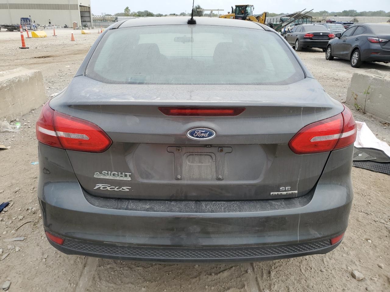 2016 Ford Focus Se VIN: 1FADP3F28GL212442 Lot: 81293965