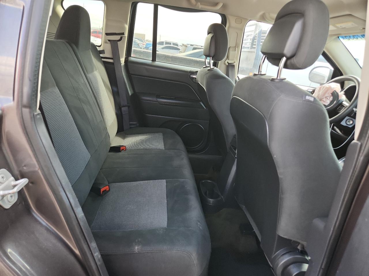 2016 Jeep Compass Sport VIN: 1C4NJDBB5GD714282 Lot: 71807535