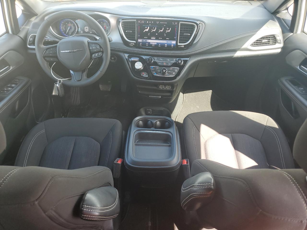 2024 Chrysler Pacifica Touring VIN: 2C4RC1FG7RR120745 Lot: 81614255