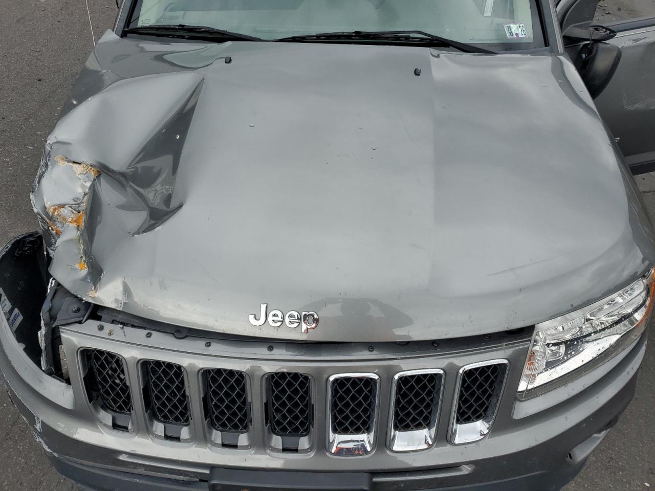 2011 Jeep Compass Sport VIN: 1J4NF1FB3BD301807 Lot: 81310415