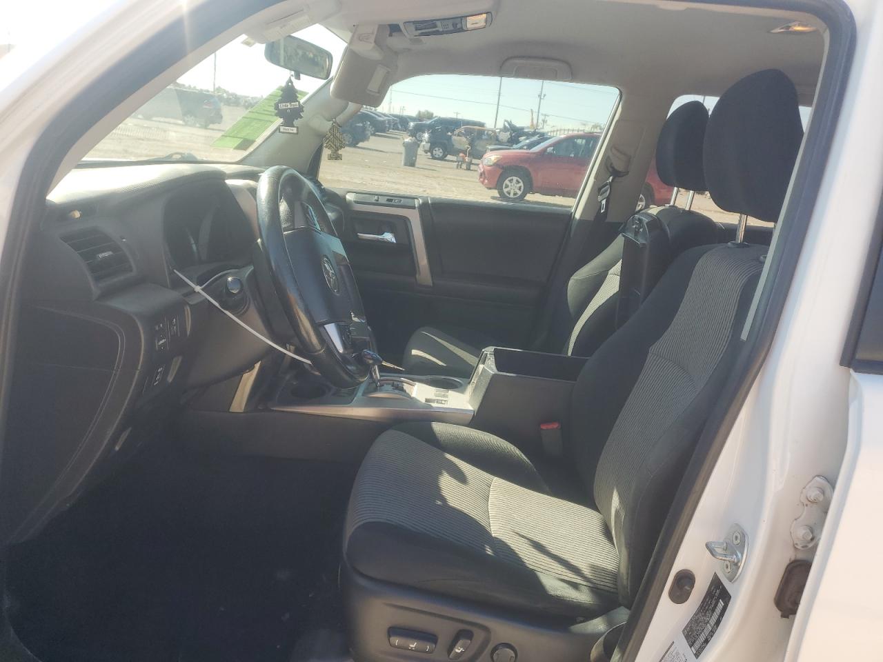 2014 Toyota 4Runner Sr5 VIN: JTEBU5JR7E5190585 Lot: 81112705