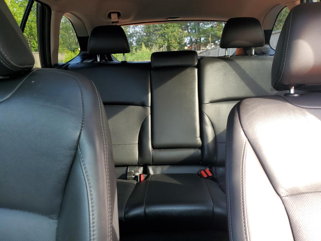 2017 Subaru Outback 2.5I Limited VIN: 4S4BSANC5H3232935 Lot: 80378805