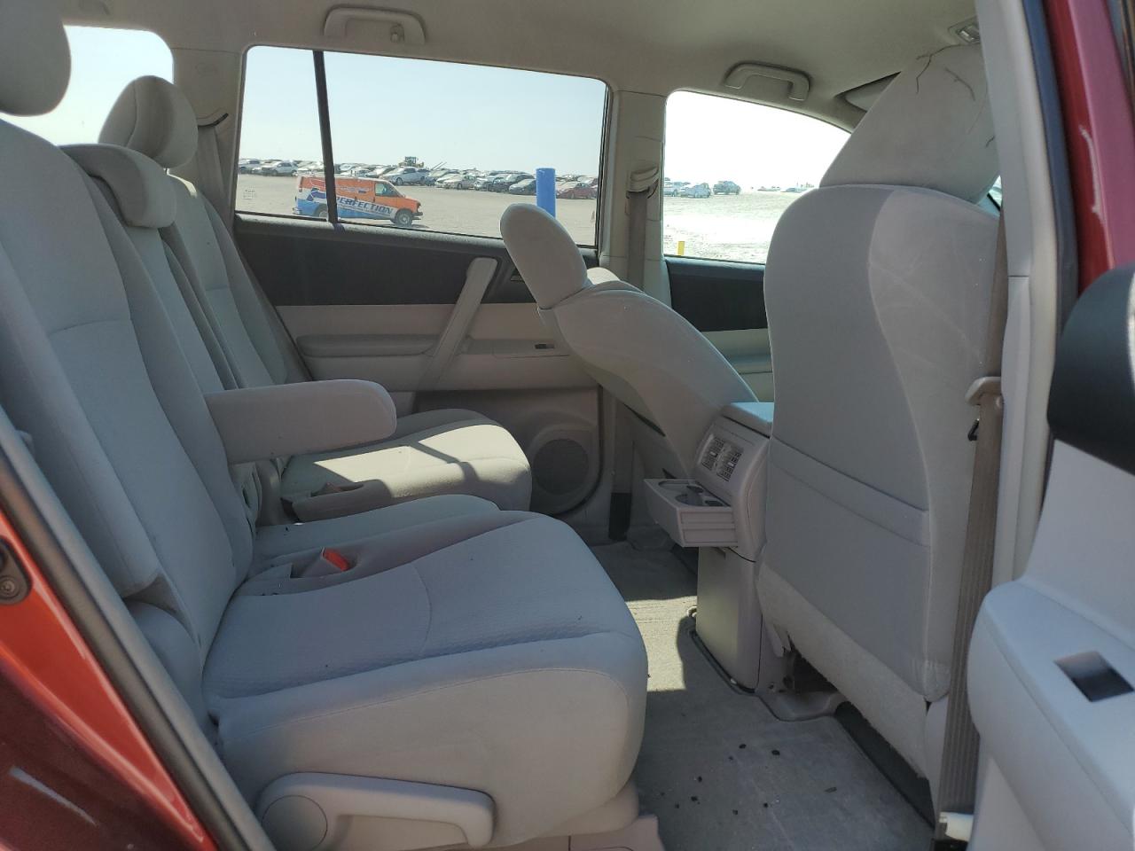 2010 Toyota Highlander VIN: 5TDZA3EH4AS001946 Lot: 81304025