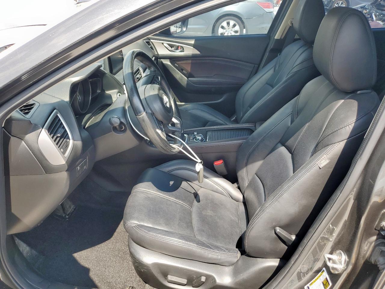 2017 Mazda 3 Touring VIN: JM1BN1V74H1101862 Lot: 81459455