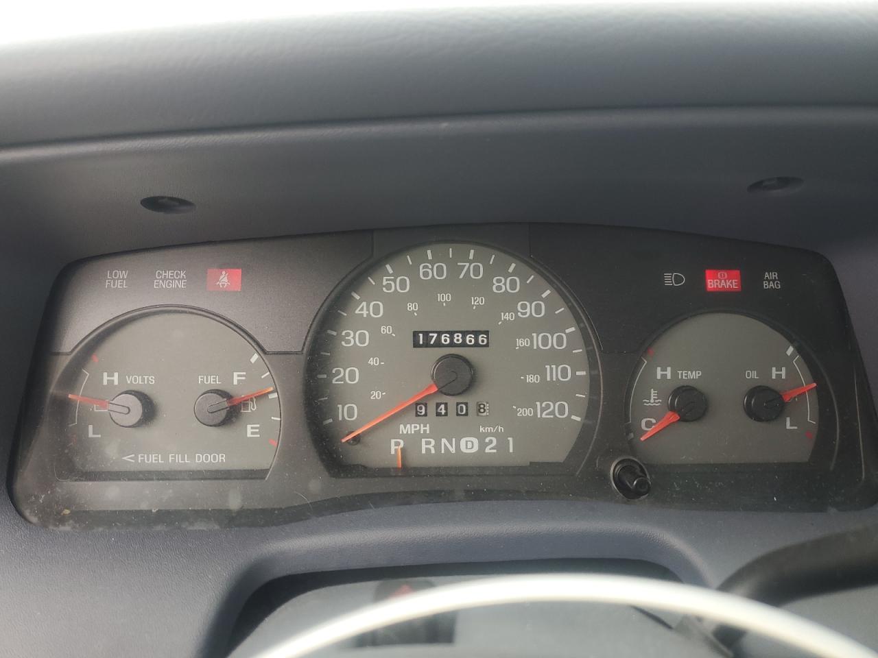 1998 Mercury Grand Marquis Gs VIN: 2MEFM74W1WX630429 Lot: 72080845