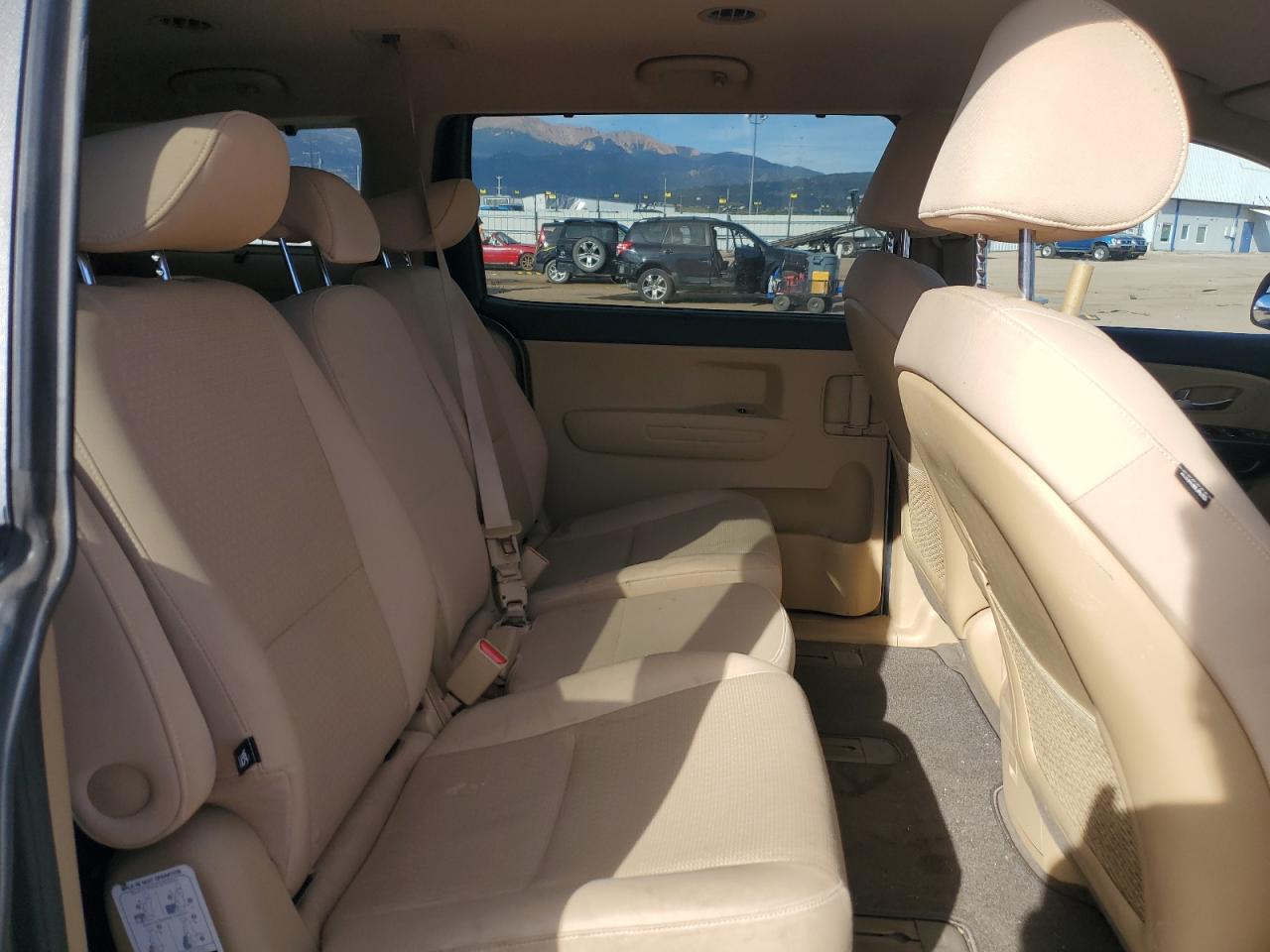 2016 Kia Sedona Lx VIN: KNDMB5C19G6098210 Lot: 80680775