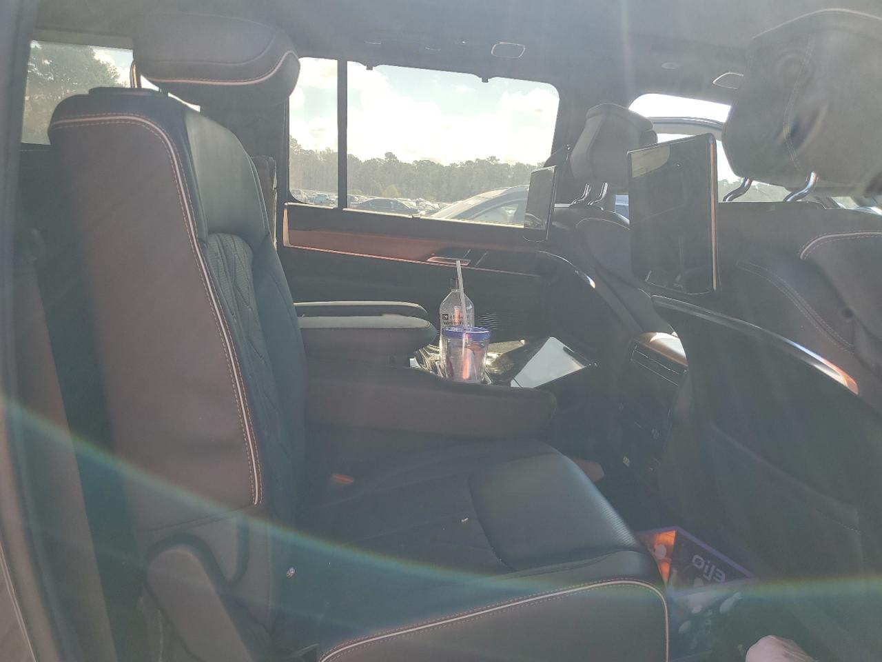 2022 Jeep Grand Wagoneer Series Iii VIN: 1C4SJVGJ6NS195647 Lot: 81596885