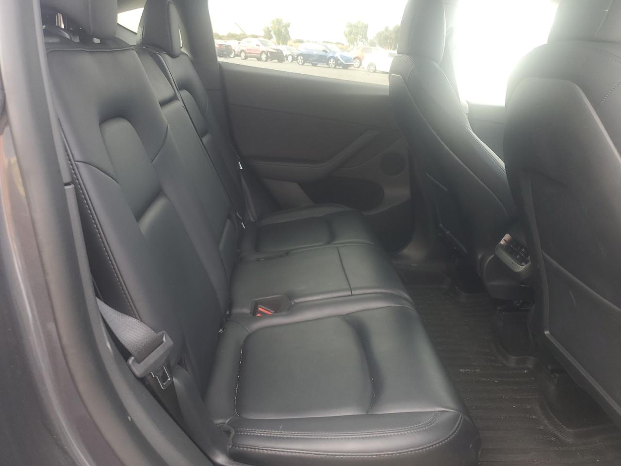 2022 Tesla Model Y VIN: 7SAYGAEE2NF536338 Lot: 81855795