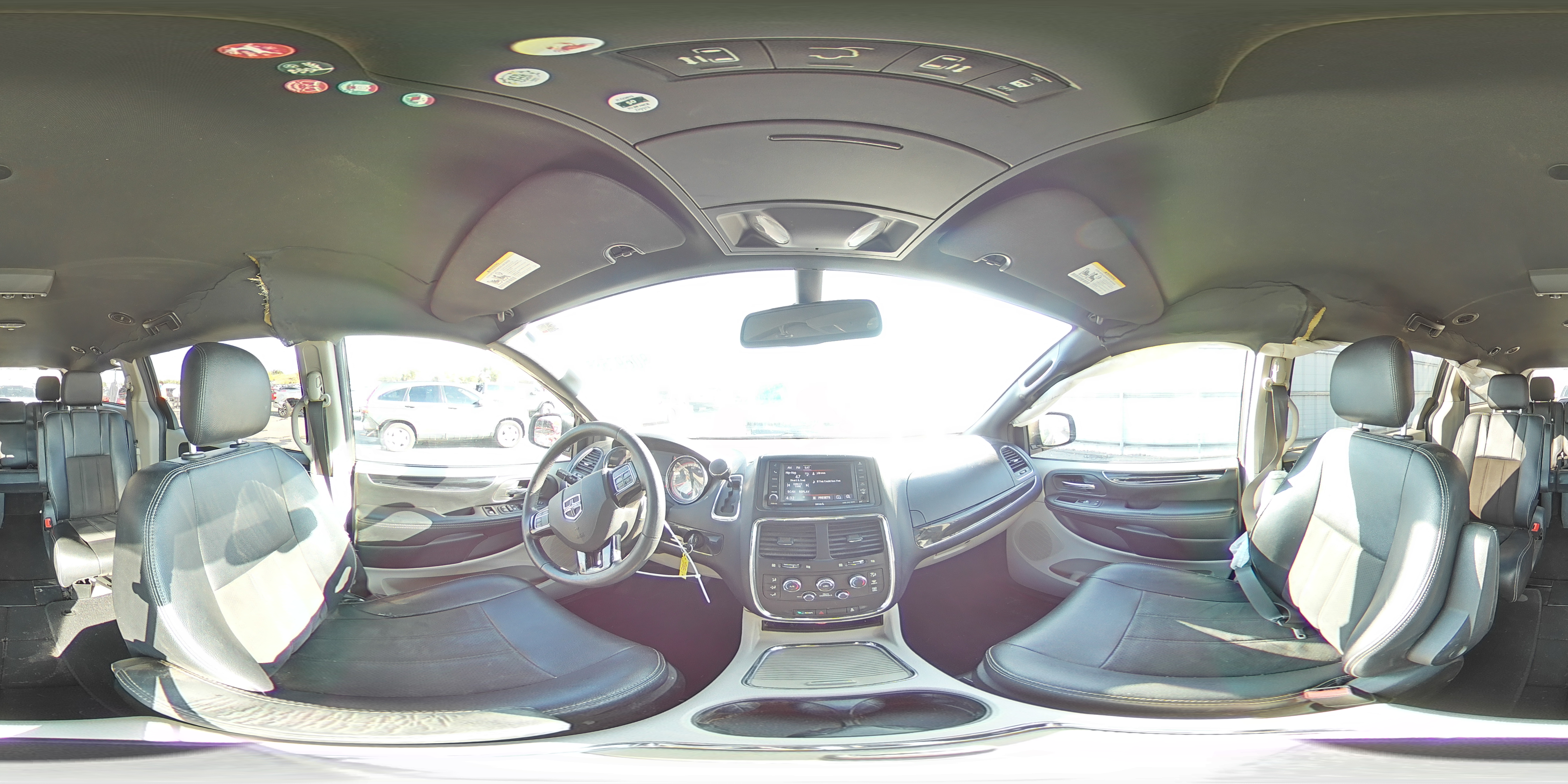 2019 Dodge Grand Caravan Sxt VIN: 2C4RDGCG8KR565702 Lot: 80697585