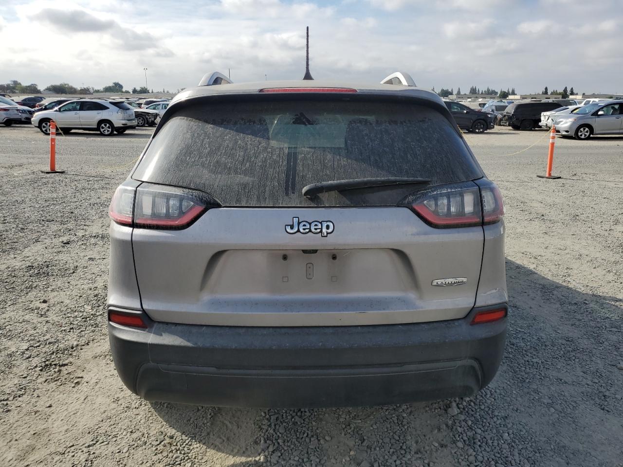 2020 Jeep Cherokee Latitude VIN: 1C4PJLCB7LD500731 Lot: 72087005