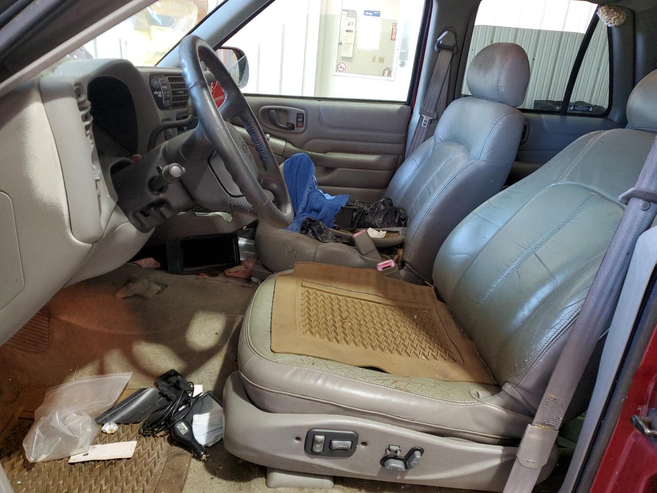 2002 Chevrolet Blazer VIN: 1GNDT13W62K198175 Lot: 71952095