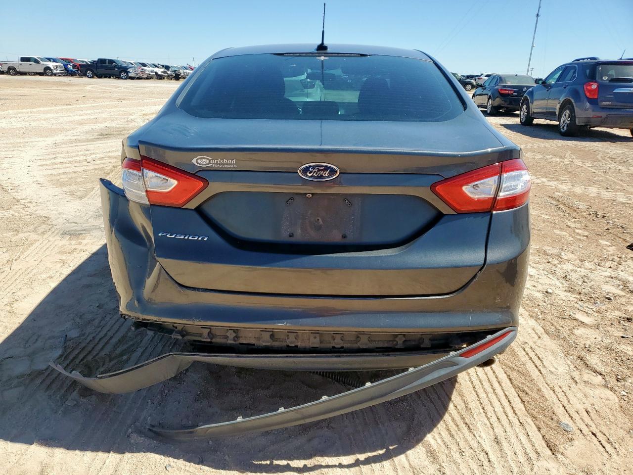 2015 Ford Fusion S VIN: 3FA6P0G70FR182936 Lot: 83875495