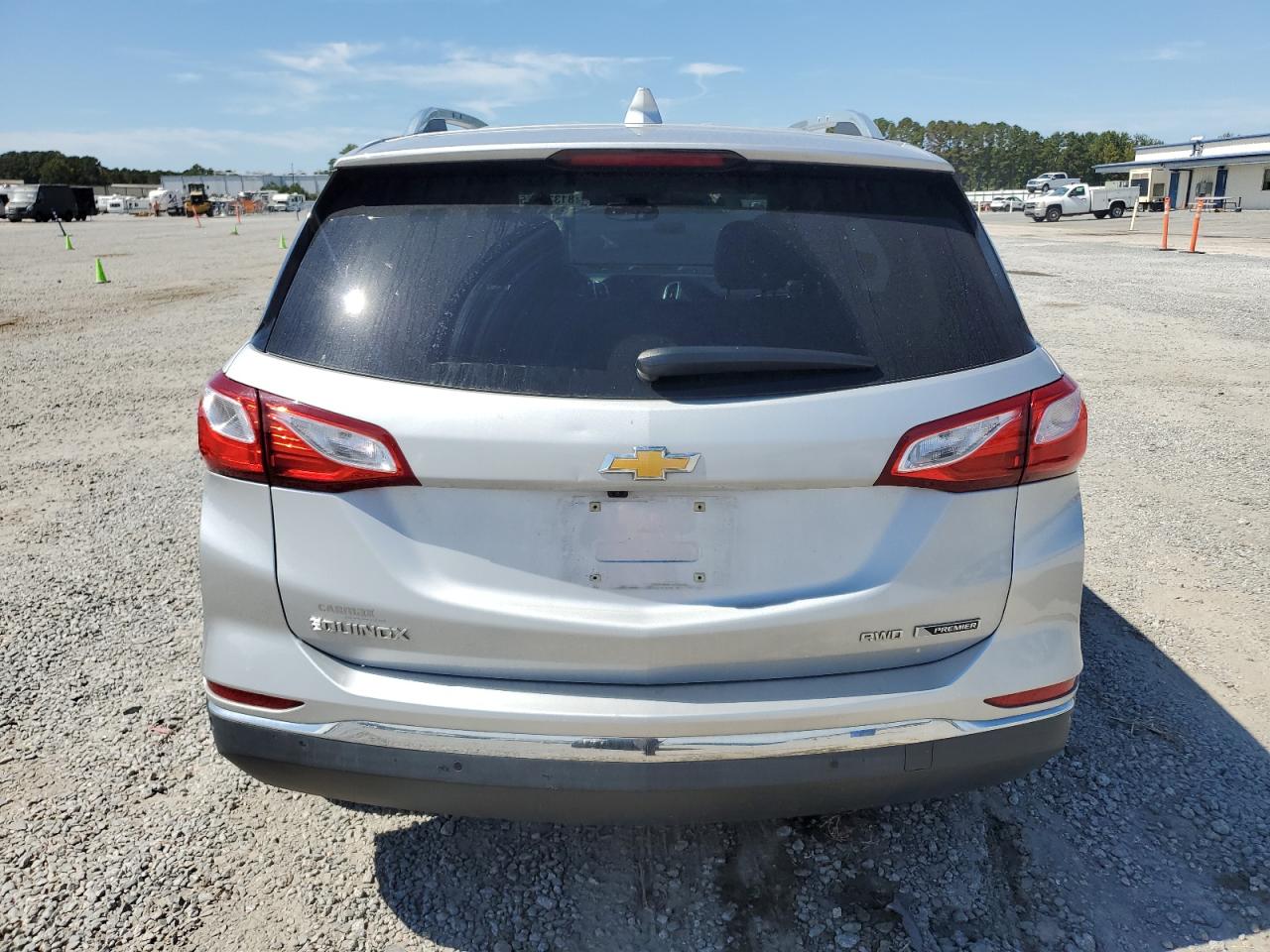 2018 Chevrolet Equinox Premier VIN: 2GNAXVEVXJ6306270 Lot: 81335055