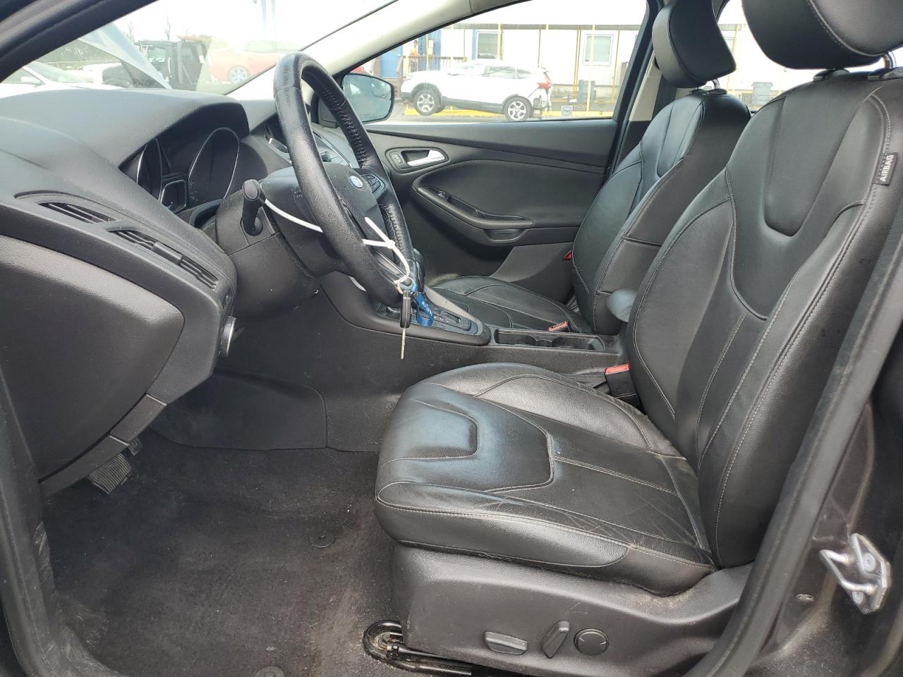 2015 Ford Focus Se VIN: 1FADP3K25FL310963 Lot: 81724395